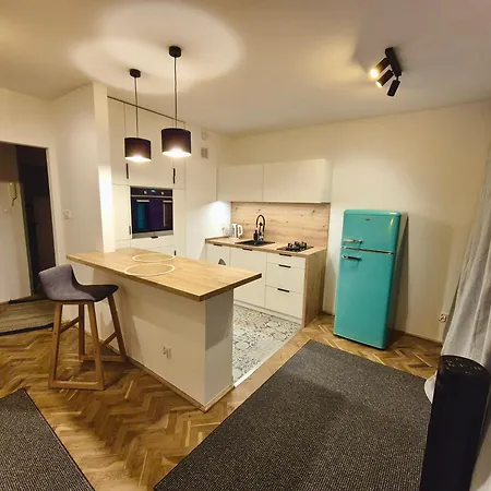 Apartament Klimatyczna Kawalerka W Centrum No 2